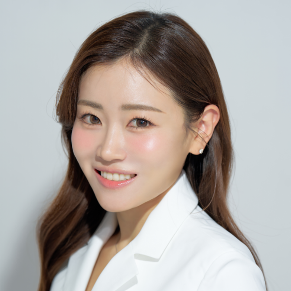 医師　秋山 和子